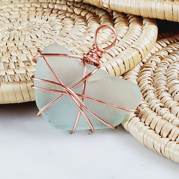 Blue sea glass necklace pendant copper - Picture 5 of 5